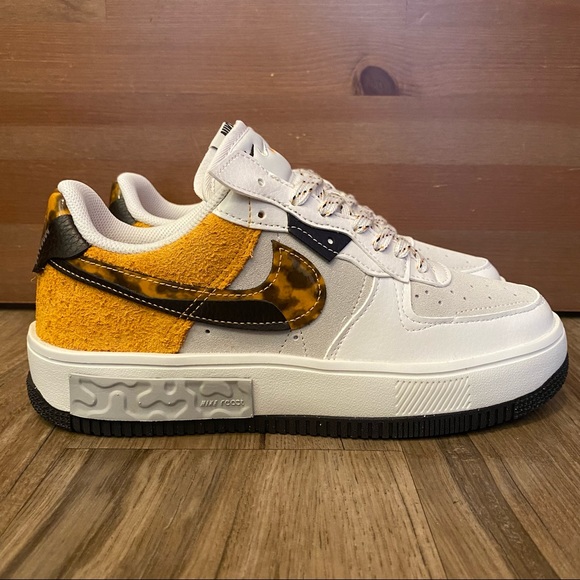 Nike Shoes - 🔥NEW🔥 NIKE AIR FORCE 1 FOTANKA